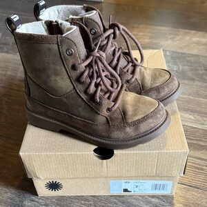 UGG Kids' Robley Waterproof Leather Boots, Size 2